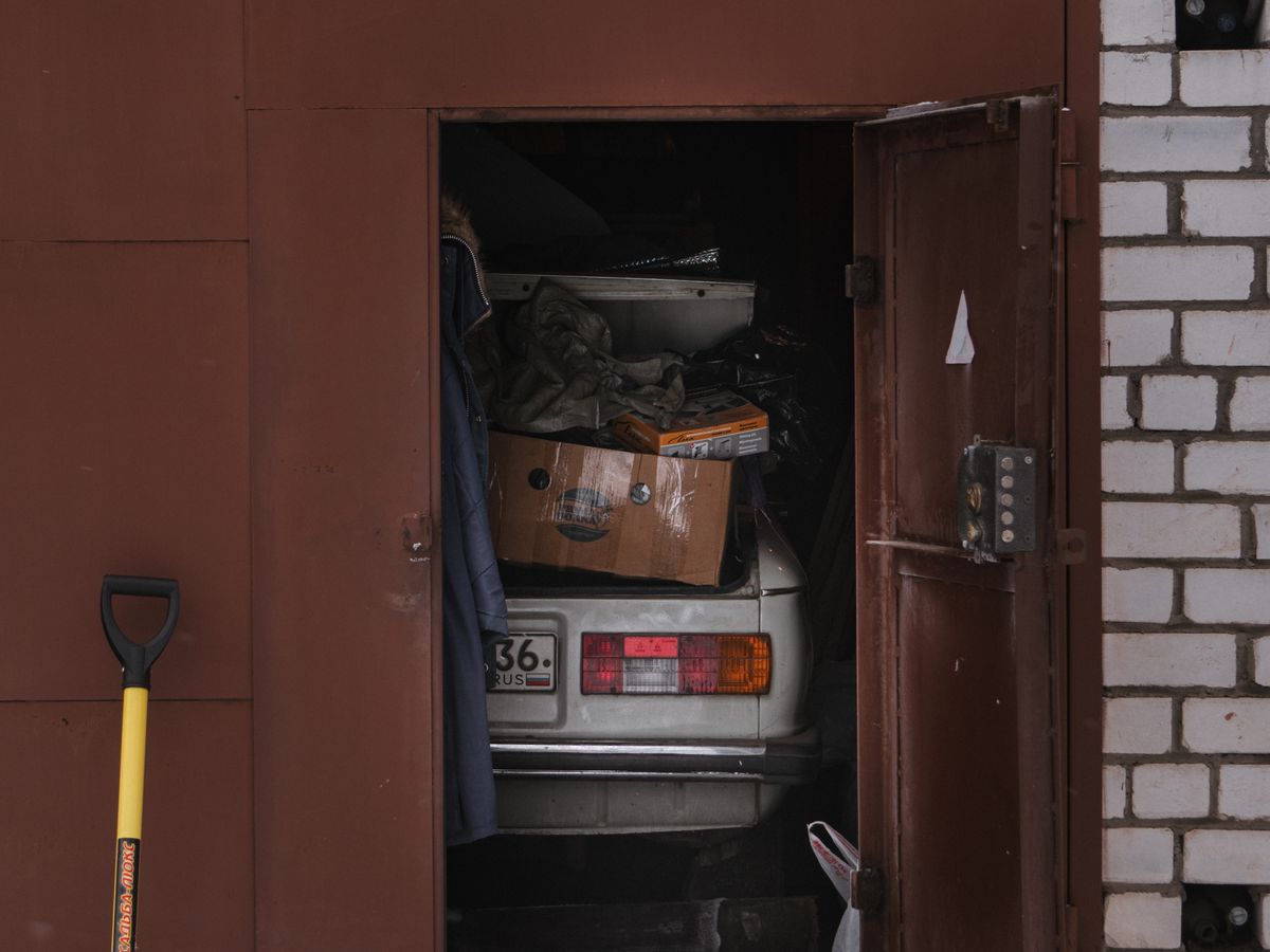 A garage in the Pelzer area before a cleanout